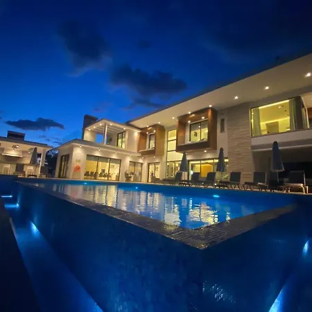 Βίλα Avyana By Prestige Bookings Κόλπος των Κοραλλιών
