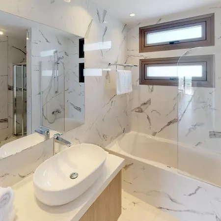Avyana By Prestige Bookings Coral Bay