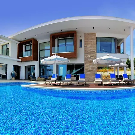 Avyana By Prestige Bookings * Κόλπος των Κοραλλιών